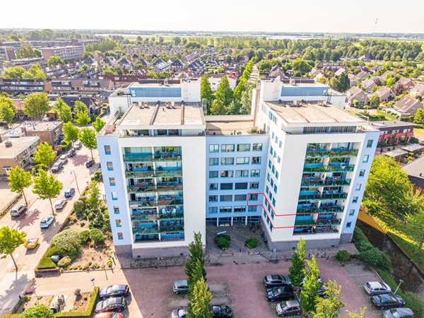 Onder bod: Parkhove 205, 2171 JC Sassenheim